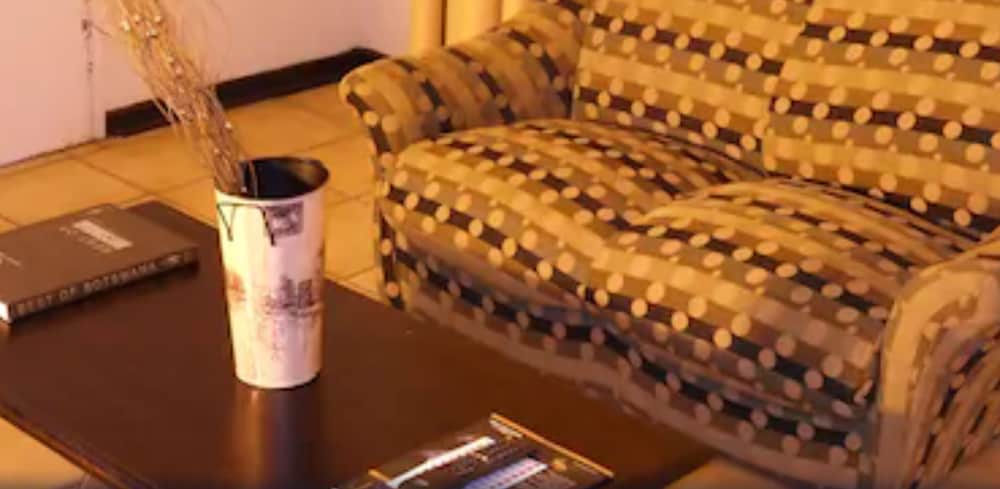 Фото Oasis Motel