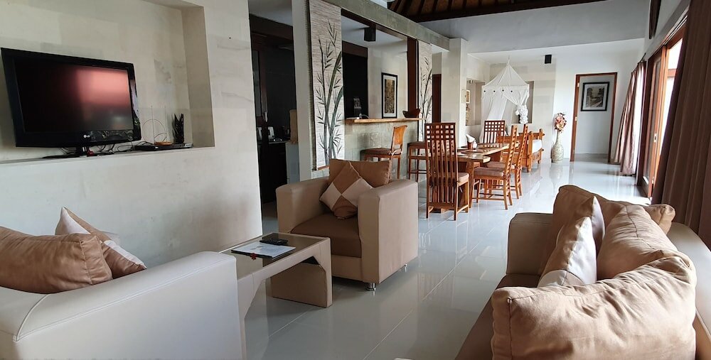 Фото Villa Tatiapi Ubud