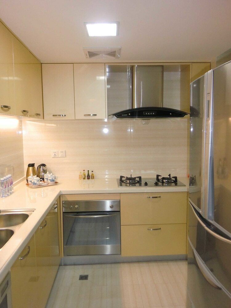 Фото Ming Wah Apartment Shenzhen