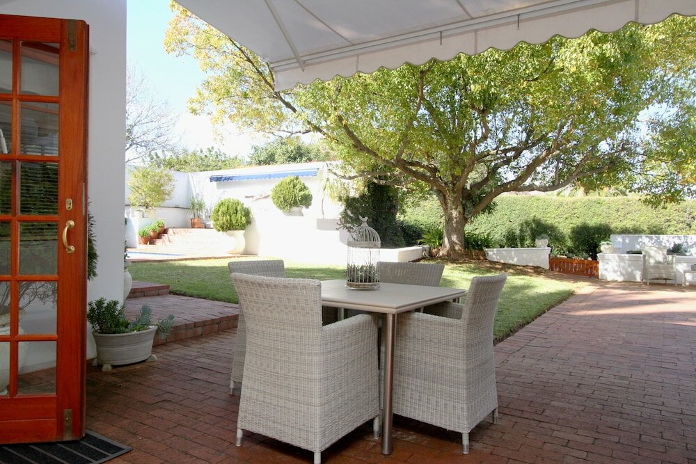 Фото Constantia Garden Suites
