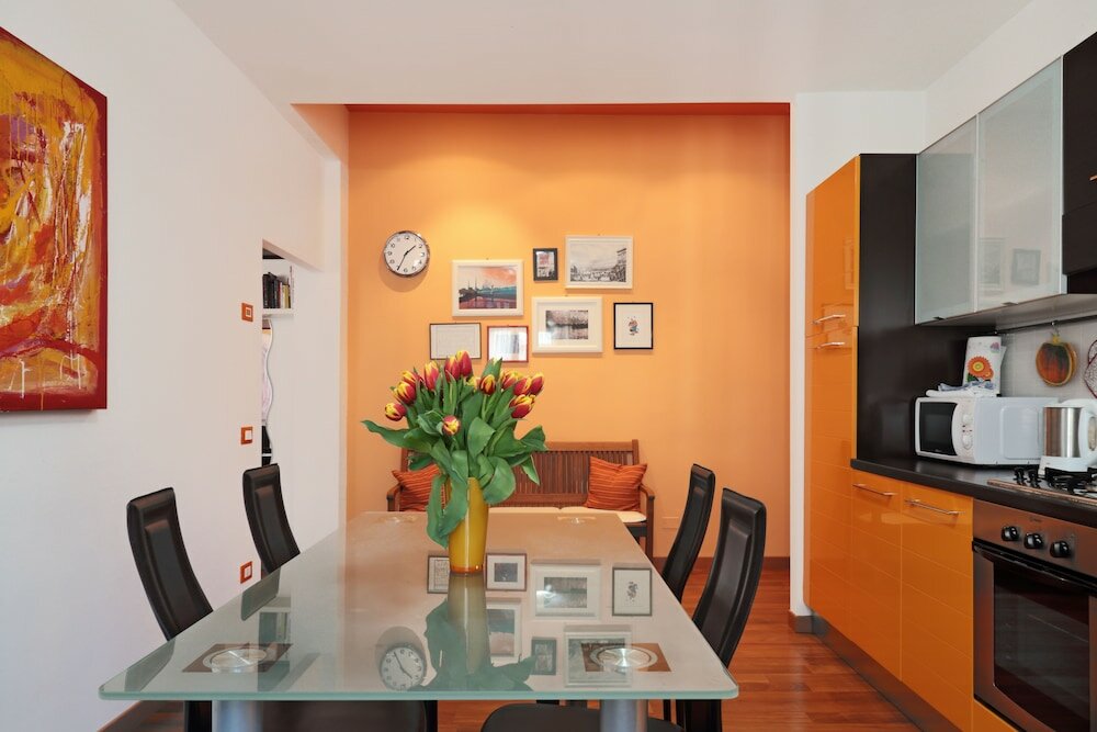 Фото Piazza delle Erbe Stylish Flat