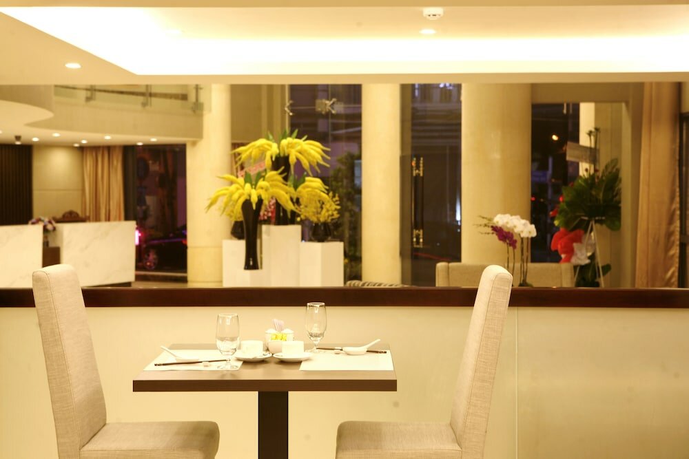 Фото Ciao SaiGon Hotel & SPA