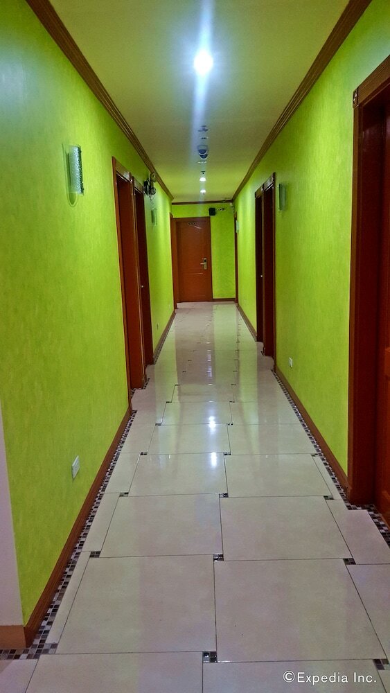 Фото C & L Suites Inn