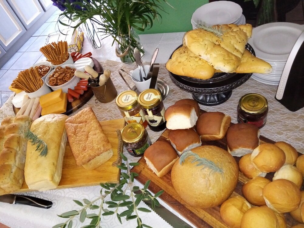 Фото Daisy Country Lodge