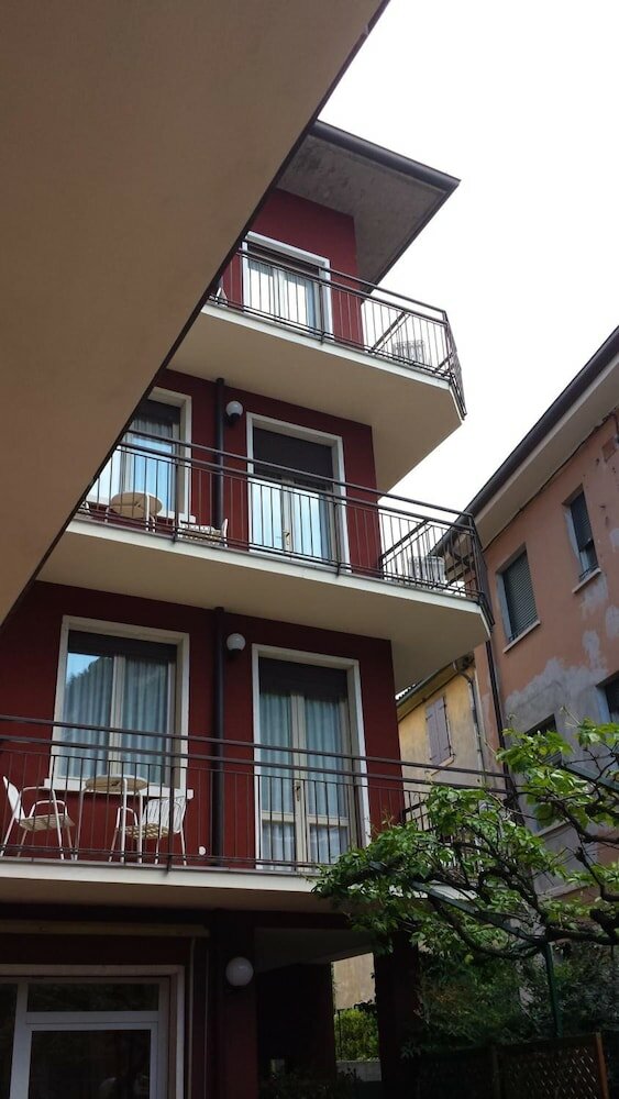 Фото Hotel Capinera