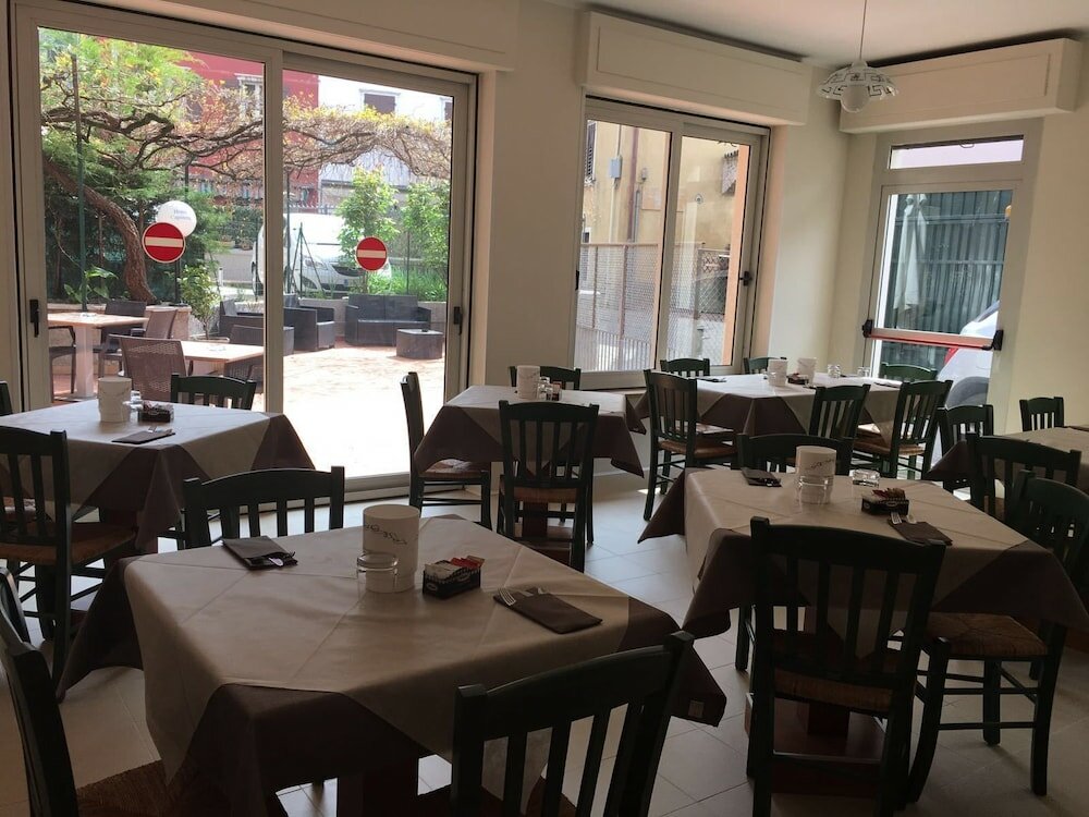 Фото Hotel Capinera