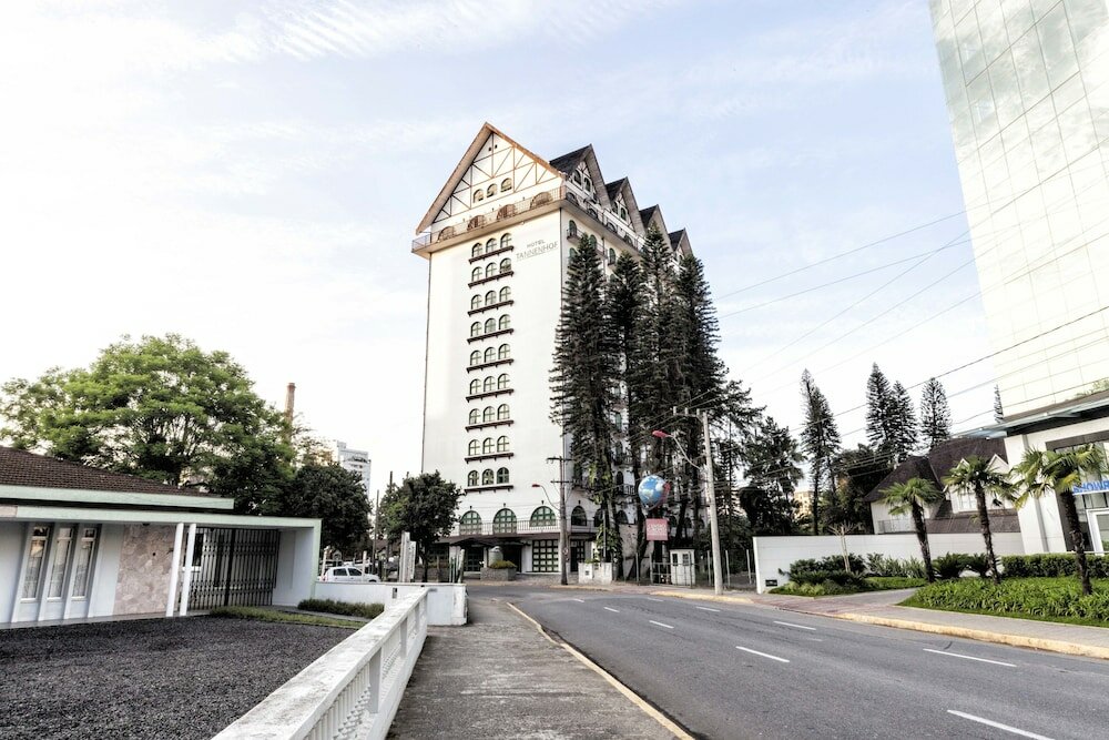 Фото Hotel Tannenhof