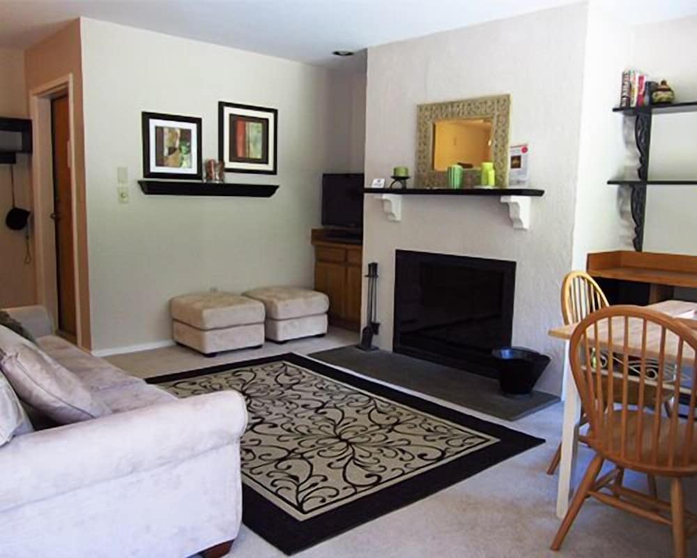 Фото Mount Snow Condominiums