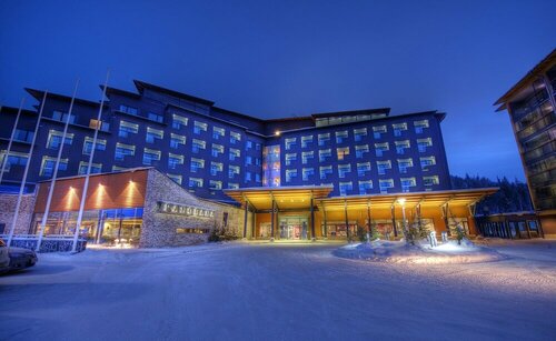 Гостиница Hotel Levi Panorama & Levi Chalet Apartments в Лапландии