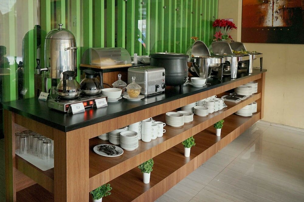 Фото Aswin Hotel