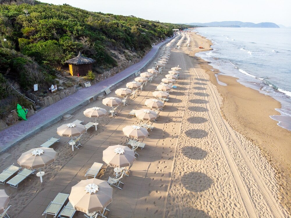 Фото Hotel Wellness Resort Riva degli Etruschi