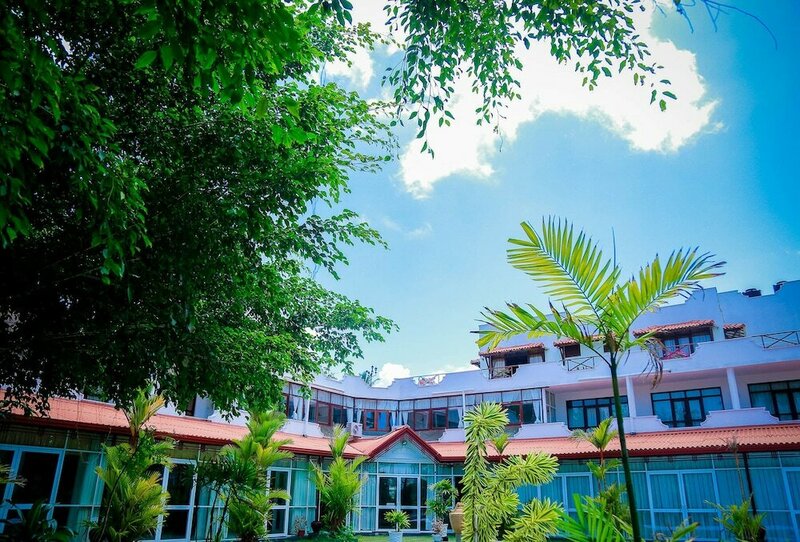 Гостиница White House Hotel Kosgoda