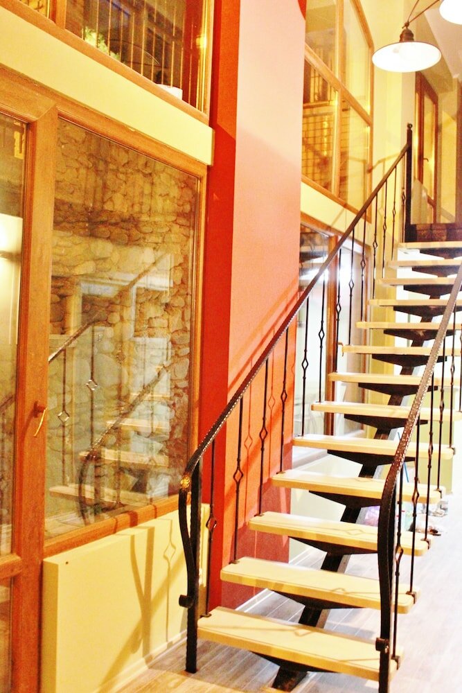 Фото Red Fox Guesthouse