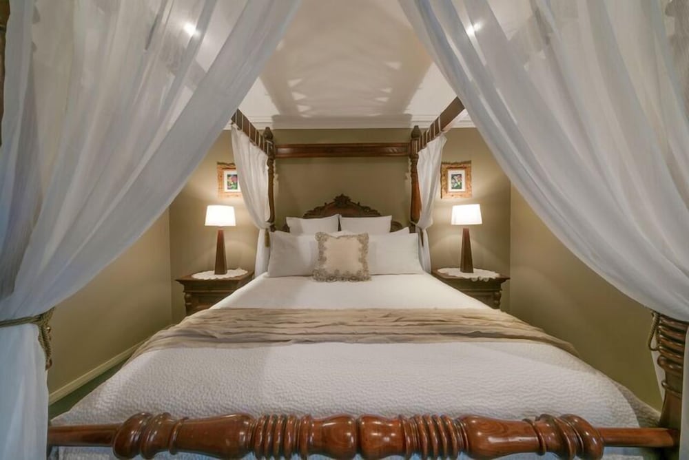 Фото Mountainside B&b