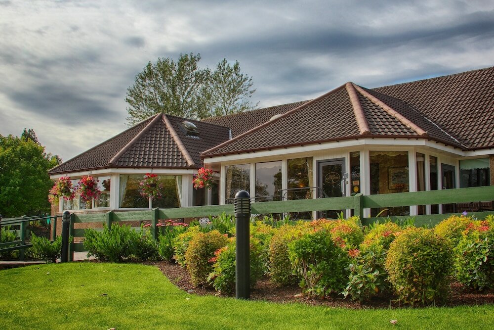 Фото Strathburn Hotel Inverurie by Compass Hospitality