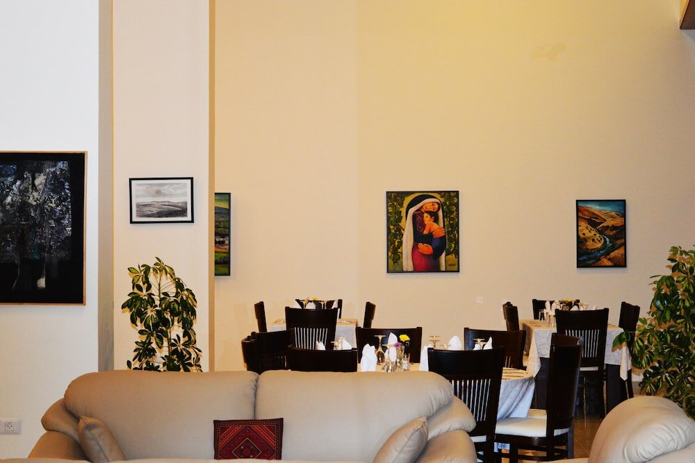 Фото Taybeh Golden Hotel