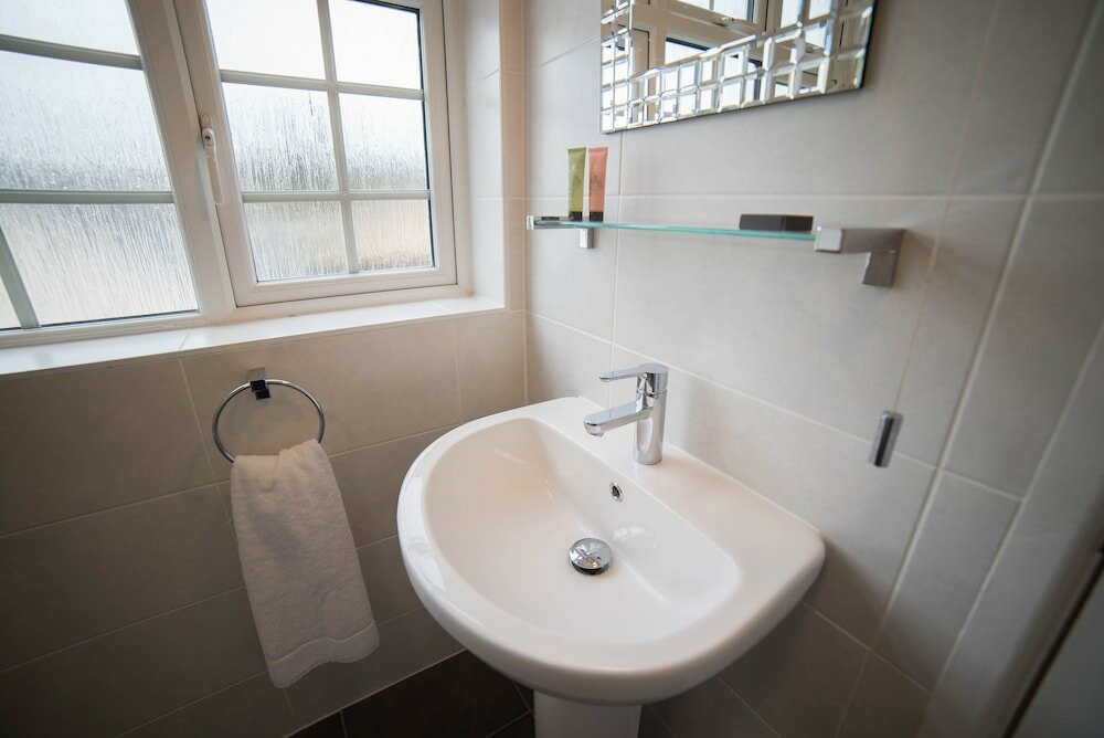 Фото Red Mullions Guest House