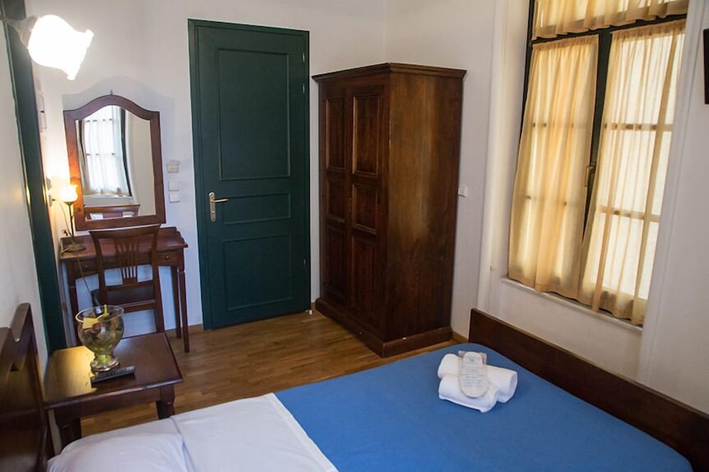 Фото Отель Ntouana