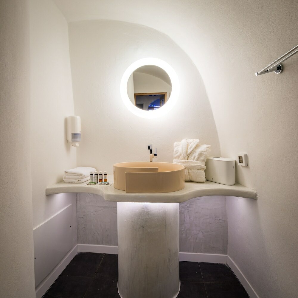 Фото Elite Luxury Suites