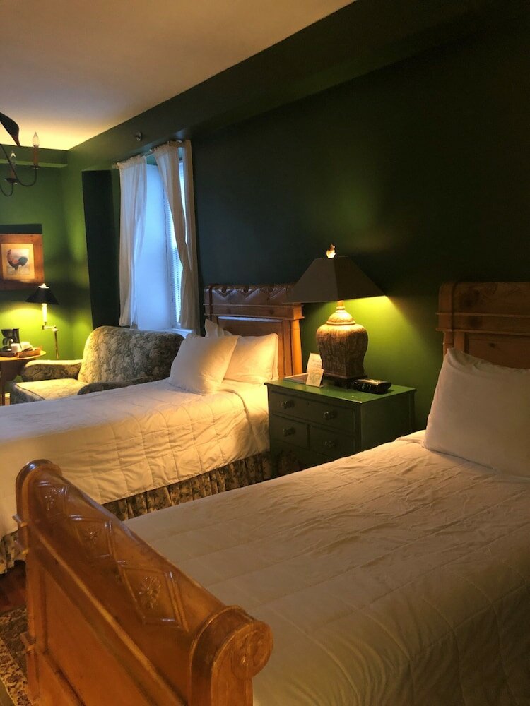 Фото Beekman Arms Hotel