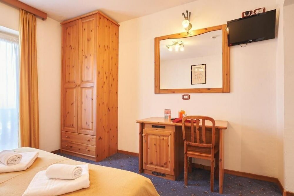 Фото Family Hotel Polsa