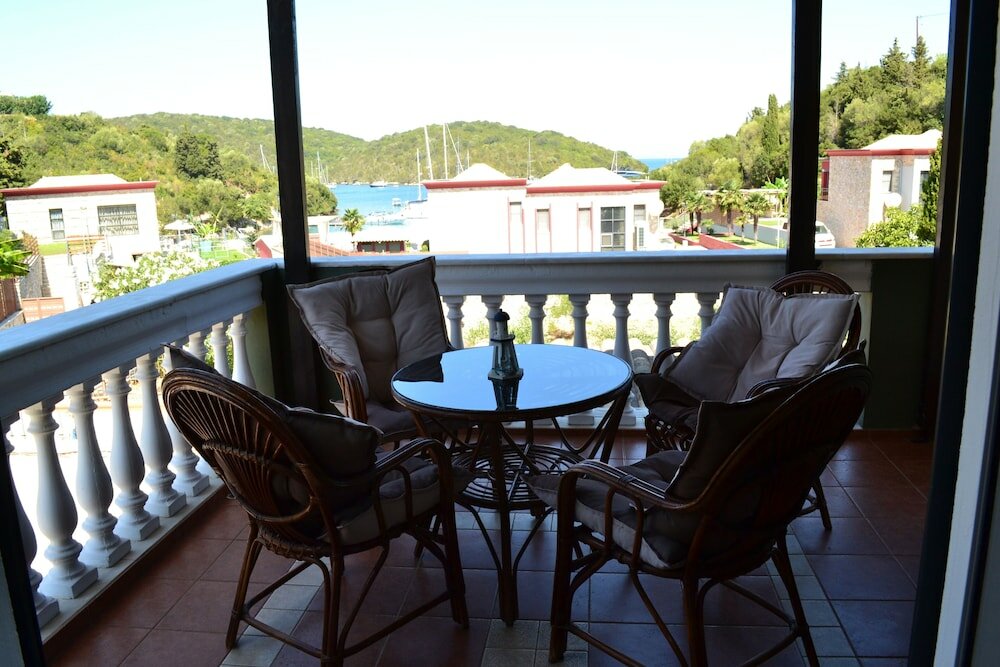 Фото Edem Studios & Apartments