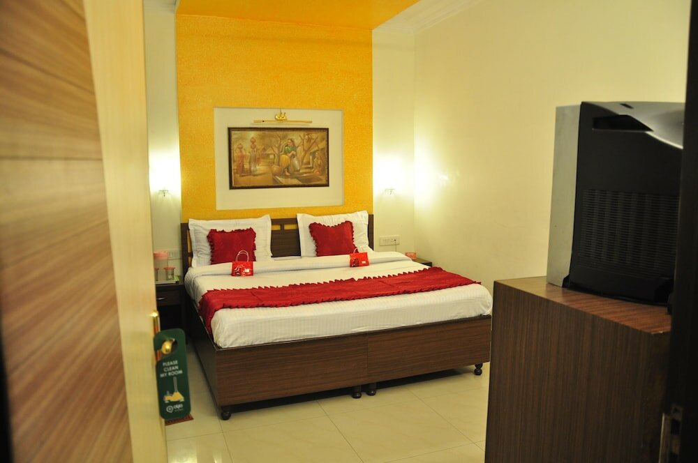 Фото Oyo 2042 Hotel New ss Residency