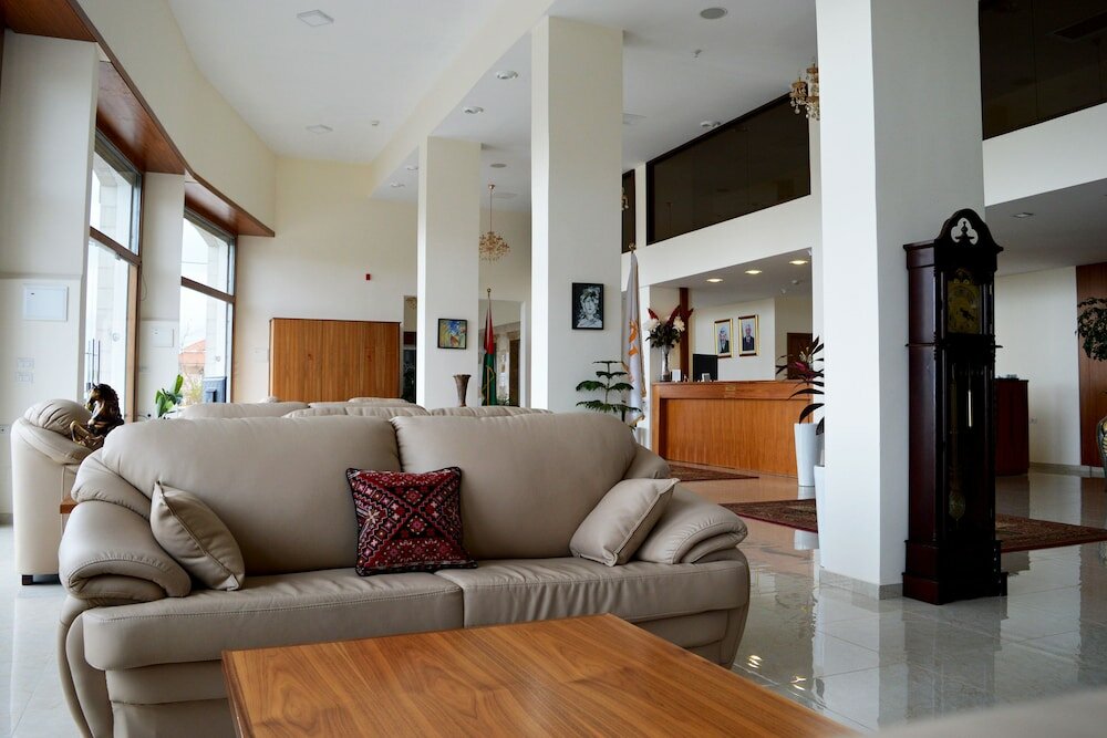 Фото Taybeh Golden Hotel