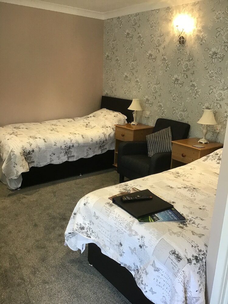 Фото The New Inn Motel