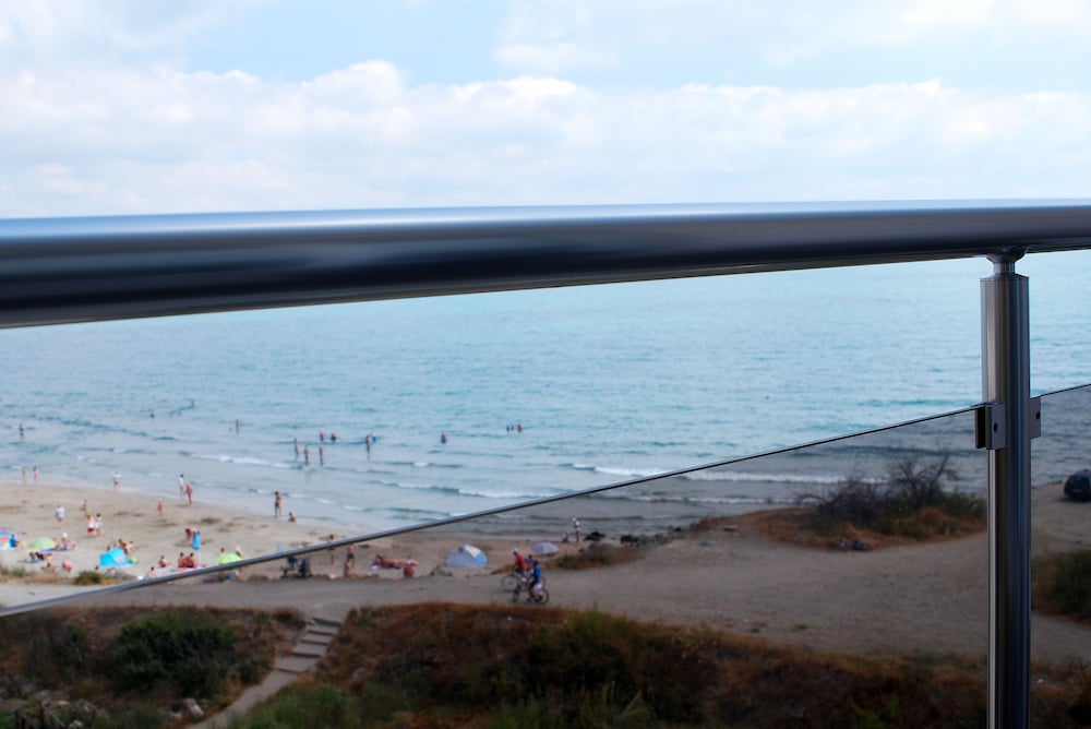 Фото Dune Beach Boutique Hotel