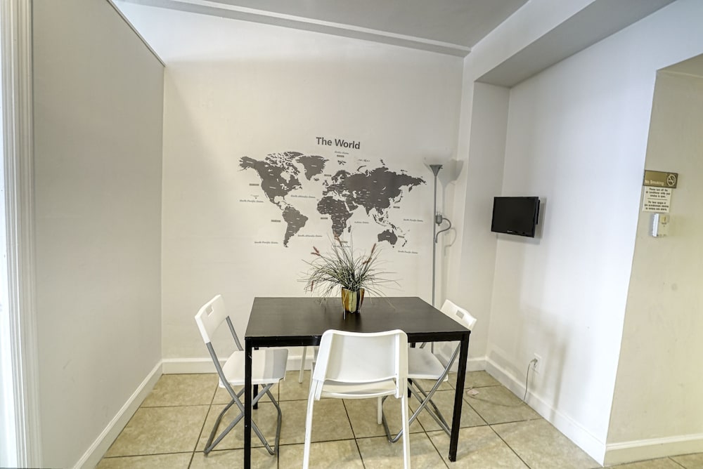 Фото Private Apartments at the Casablanca