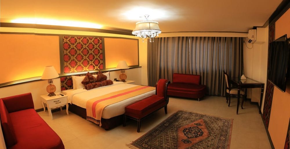 Фото The Pepperland Hotel