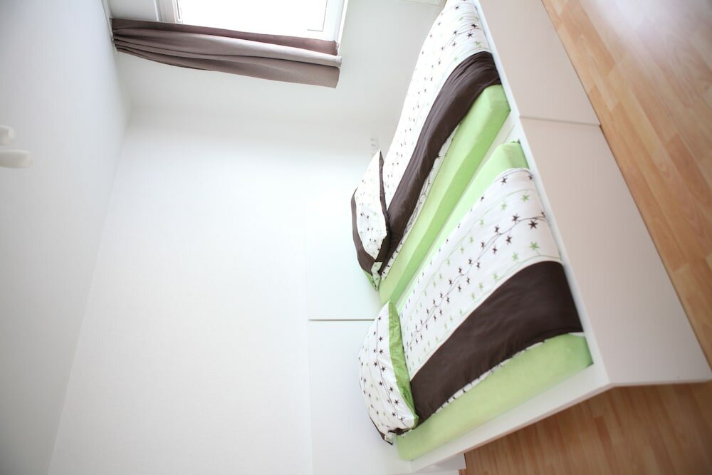 Фото White House Bochum Ehrenfeld