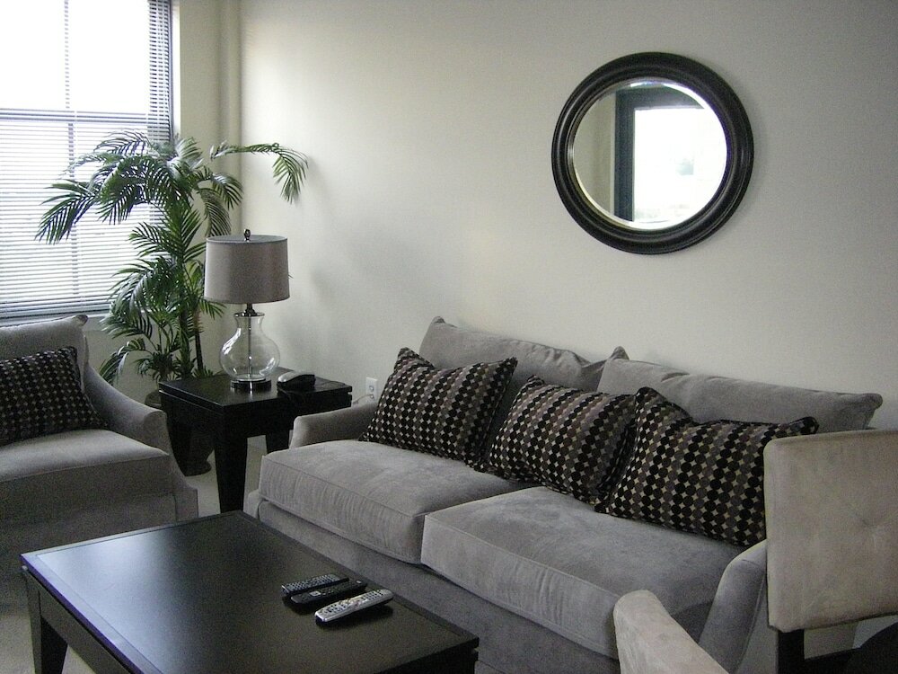 Фото Instrata by Executive Apartments