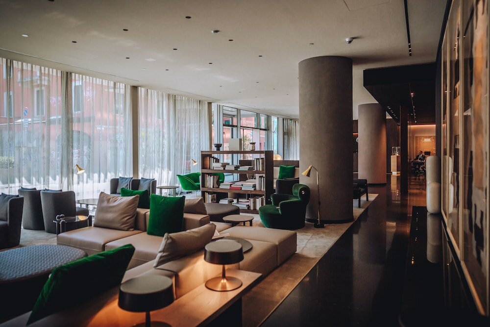 Фото Hotel Viu Milan