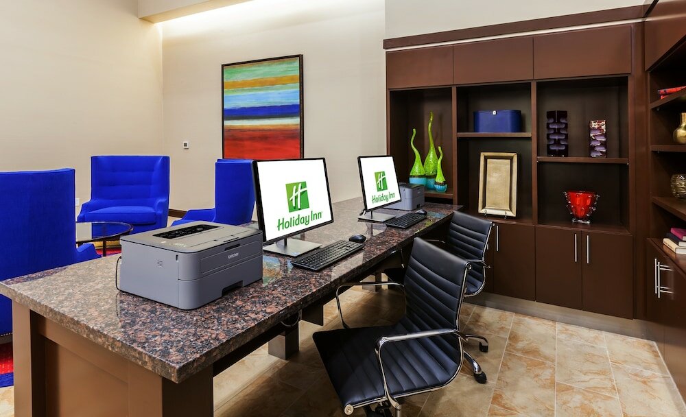 Фото Holiday Inn Plano - The Colony, an Ihg Hotel