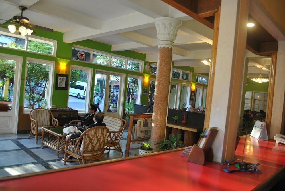 Фото Day Inn Hotel