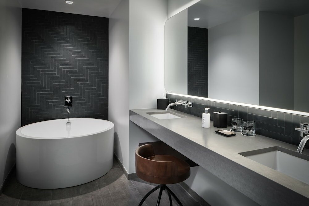 Фото The Maven Hotel at Dairy Block