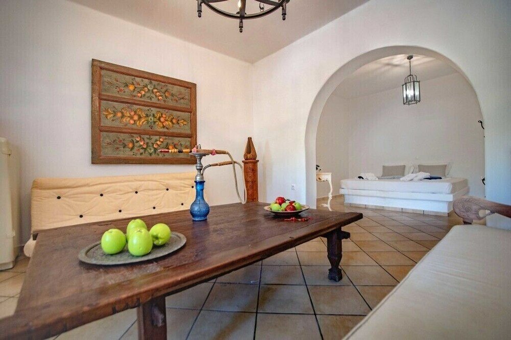 Фото To Armiro Boutique Houses