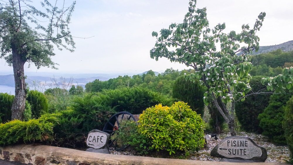 Фото Loggas Hotel