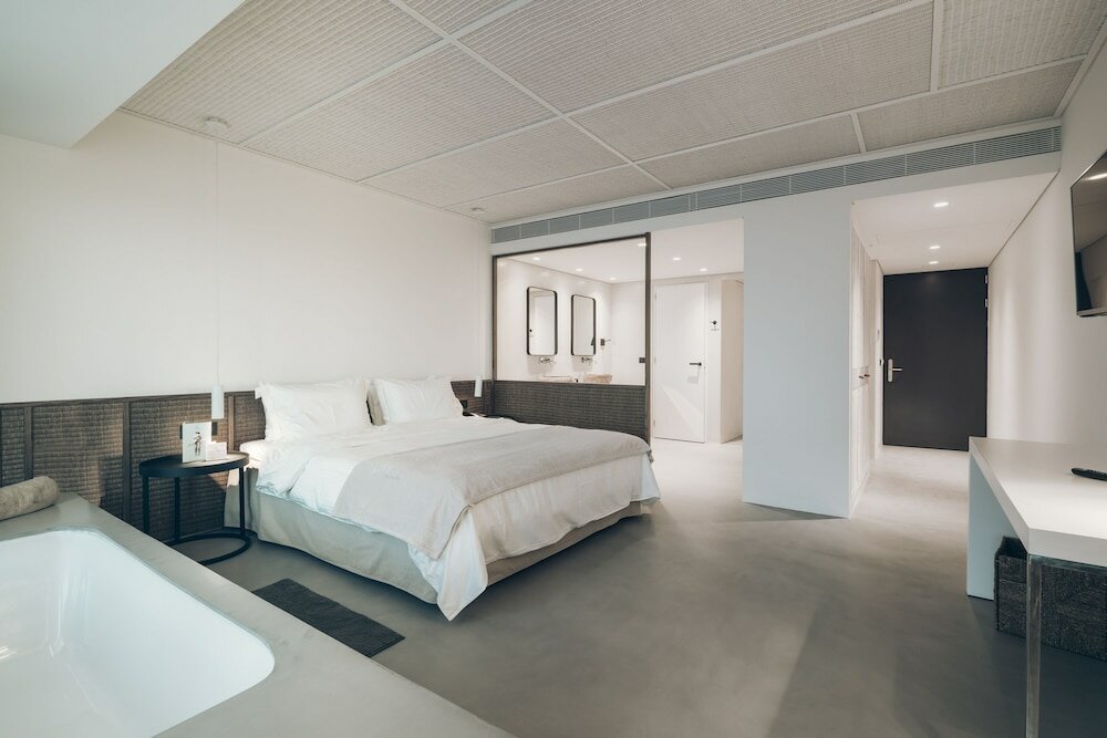 Фото Zante Maris Suites - Adults Only