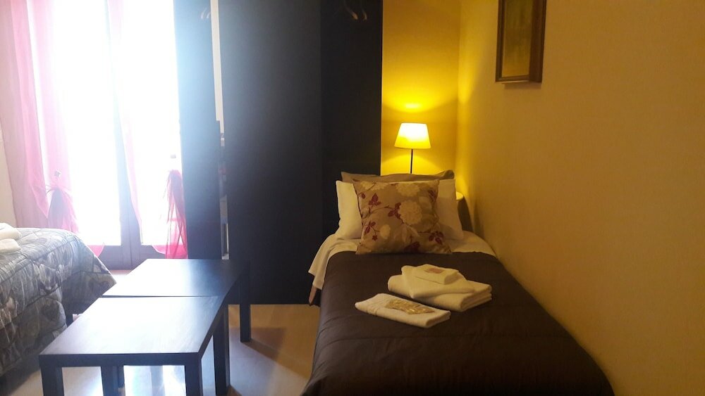 Фото Affittacamere B&b Domus Taranto