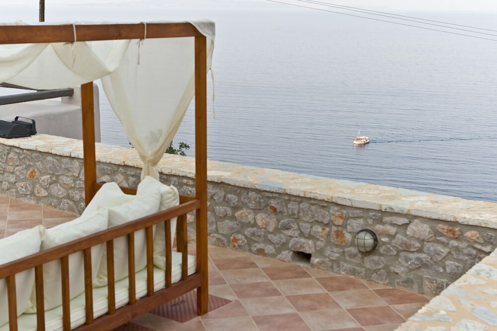 Фото Apelon Tiritas Villas