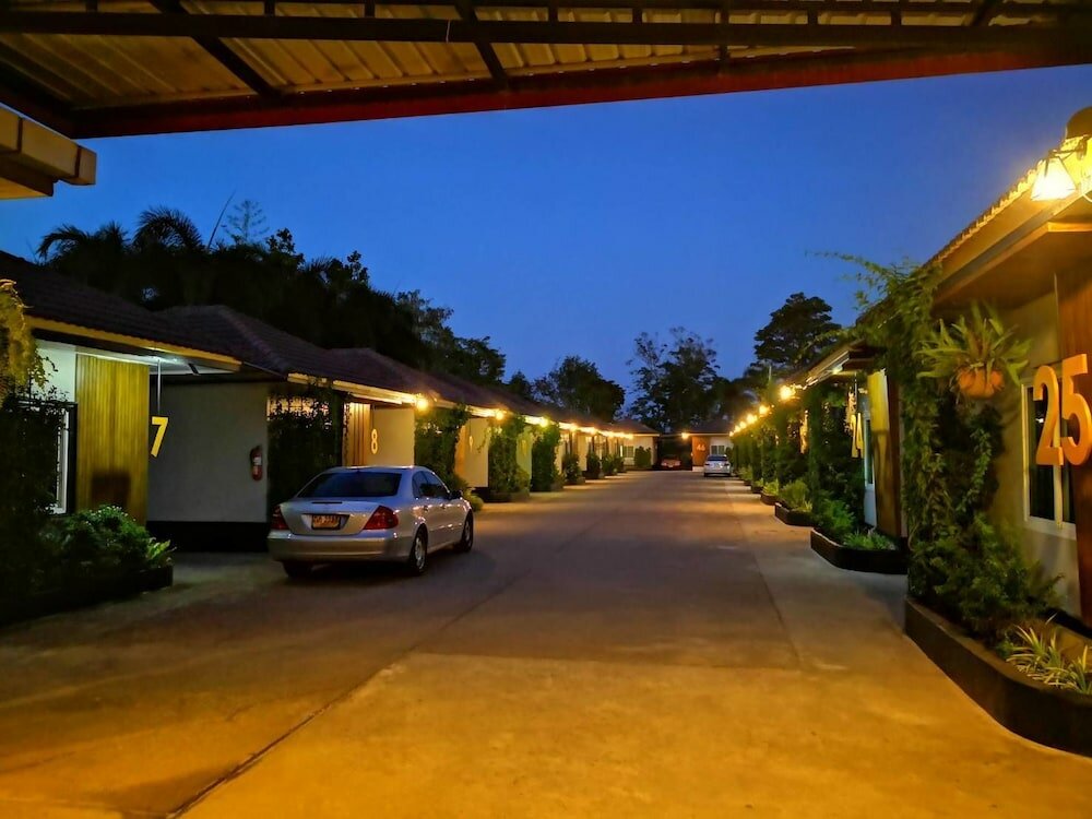 Фото Golden House Hotel Sakaeo