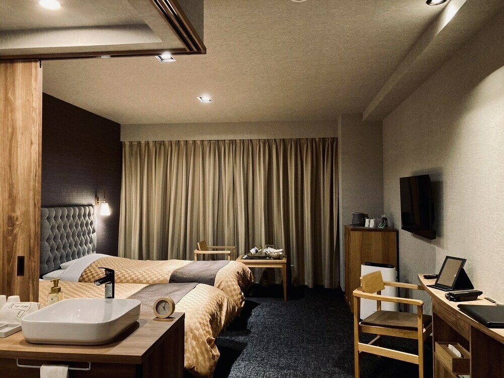 Фото Hotel Edel Warme