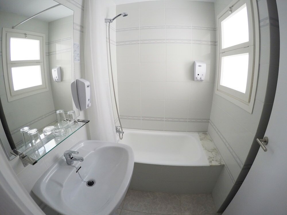 Фото Hostal del Mar