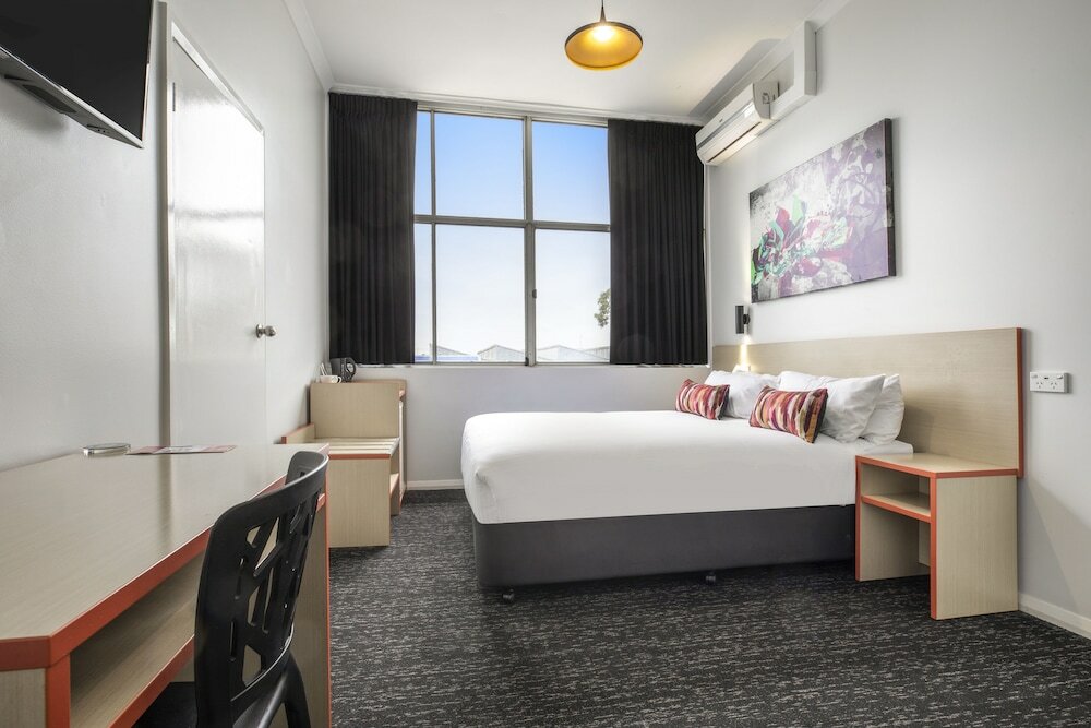 Фото Nightcap at Ashley Hotel