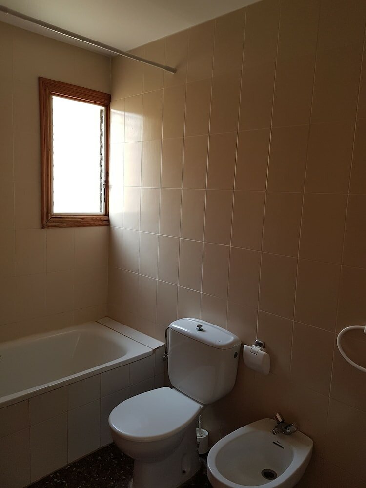 Фото Hostal L Escaleta