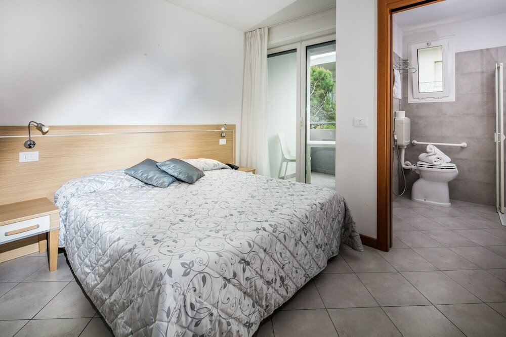 Фото Hotel Meublé Zenith