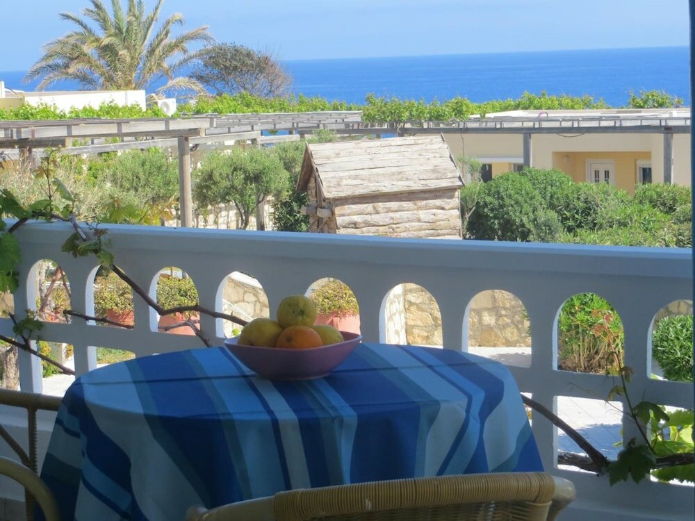 Фото Nicolas Apartments